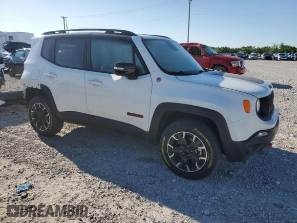2023 Jeep Renegade Trailhawk z VIN ZACNJDC12PPP65419, wystawiony jako Copart lot #57456055 z przebiegiem 28 599 mil mil oraz Szkoda całkowita • Salvage title. Historia ofert i sprzedaży dostępna na DreamBid. Obrazek 4.