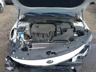 2018 Kia Optima S z VIN 5XXGT4L36JG233495, wystawiony jako IAAI lot #42284838 z przebiegiem 67 323 mil mil oraz . Historia ofert i sprzedaży dostępna na DreamBid. Obrazek 10.