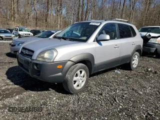 2005 Hyundai Tucson GLS with VIN KM8JN12D25U096978, listed as a Copart auction lot 50015295 with 162,841 mi miles and Salvage Title. Bid and sale history available at carsss.com. Image 1.