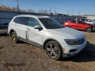 2018 Volkswagen Tiguan SEL Premium with VIN 3VV5B7AX9JM222542, listed as a Copart auction lot 48412055 with 93,329 mi miles and Salvage Title. Bid and sale history available at DreamBid. Image 4.