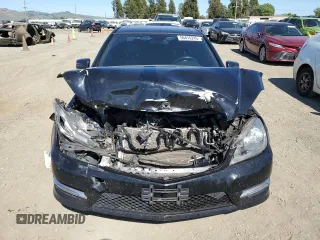 2014 Mercedes-Benz C 300 Sport z VIN WDDGF8AB2EA951478, wystawiony jako Copart lot #56416245 z przebiegiem 71 909 mil mil oraz Szkoda całkowita • Salvage title. Historia ofert i sprzedaży dostępna na DreamBid. Obrazek 5.