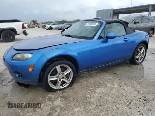 2006 Mazda MX-5 Miata Touring z VIN JM1NC25F260108053, wystawiony jako Copart lot #52543055 z przebiegiem 80 674 mil mil oraz Czysty tytuł • Clean title. Historia ofert i sprzedaży dostępna na DreamBid. Obrazek 1.