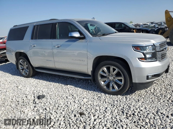 2017 Chevrolet Suburban Premier z VIN 1GNSKJKC4HR316953, wystawiony jako Copart lot #76944884 z przebiegiem 105 753 mil mil oraz Szkoda całkowita • Salvage title. Historia ofert i sprzedaży dostępna na DreamBid. Obrazek 4.