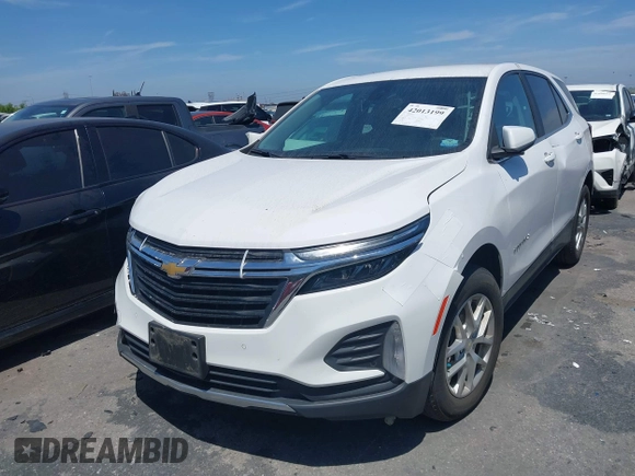 2022 Chevrolet Equinox LT with VIN 3GNAXKEV8NL106777, listed as a IAAI auction lot 42013199 with 52,863 mi miles. Bid and sale history available at carsss.com. Image 2.