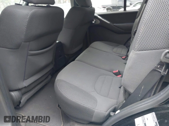 2010 Nissan Pathfinder SE z VIN 5N1AR1NB9AC626541, wystawiony jako IAAI lot #41674872 z przebiegiem 187 694 mil mil oraz . Historia ofert i sprzedaży dostępna na DreamBid. Obrazek 8.