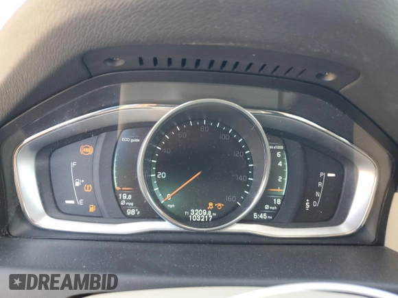 2015 Volvo XC70 T5 Drive-E Premier with VIN YV440MBK8F1219697, listed as a Copart auction lot 65172644 with 103,217 mi miles and Salvage Title. Bid and sale history available at DreamBid. Image 9.