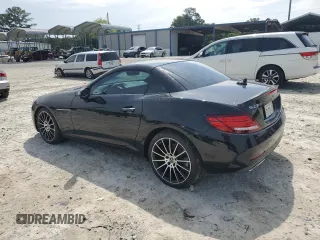 2019 Mercedes-Benz SLC 300 z VIN WDDPK3JAXKF160281, wystawiony jako Copart lot #54115215 z przebiegiem 50 768 mil mil oraz Szkody całkowita. Historia ofert i sprzedaży dostępna na DreamBid. Obrazek 2.