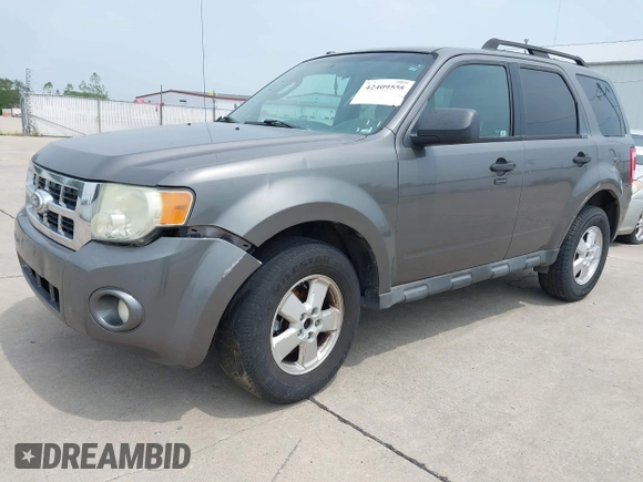2010 Ford Escape XLT с VIN 1FMCU9DG1AKD06848, выставлен на аукционе IAAI как лот 42409555 с пробегом 310 043 миль миль и . История ставок и продаж доступна на DreamBid. Изображение 2.
