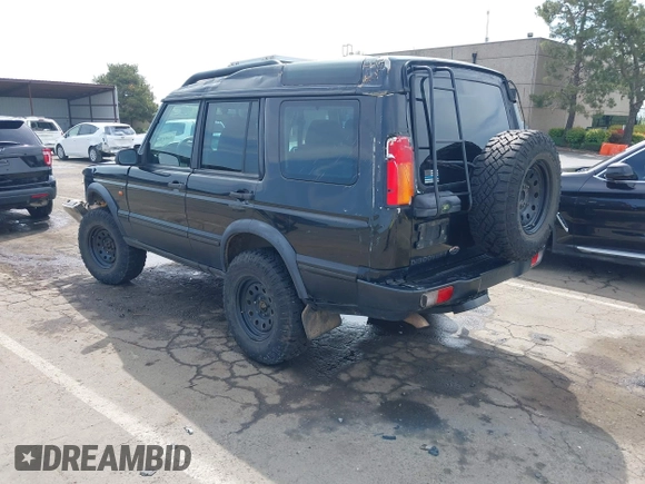 2004 Land Rover Discovery SE with VIN SALTW19464A860565, listed as a IAAI auction lot 42019860 with 153,274 mi miles. Bid and sale history available at carsss.com. Image 3.