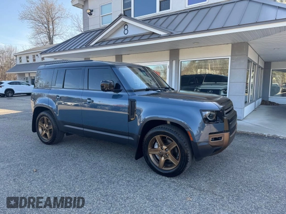2020 Land Rover Defender SE with VIN SALEPEEU6L2017266, listed as a Copart auction lot 54608415 with 117,429 mi miles and Clean title. Bid and sale history available at DreamBid. Image 1.