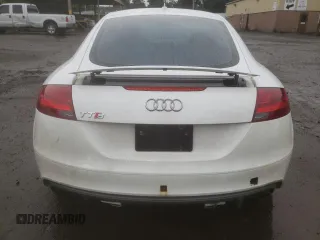 2010 Audi TTS z VIN TRUK1AFK8A1021653, wystawiony jako Copart lot #65677094 z przebiegiem 170 461 mil mil oraz Szkody całkowita. Historia ofert i sprzedaży dostępna na DreamBid. Obrazek 6.