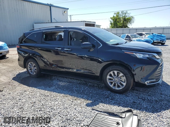 2022 Toyota Sienna XLE with VIN 5TDJRKEC4NS124379, listed as a Copart auction lot 49400375 with 222,972 mi miles and Non Repairable. Bid and sale history available at carsss.com. Image 4.