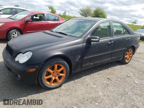 2005 Mercedes-Benz C 240 z VIN WDBRF81J75F626479, wystawiony jako Copart lot #58505095 z przebiegiem Nie podano mil oraz Szkoda całkowita • Salvage title. Historia ofert i sprzedaży dostępna na DreamBid. Obrazek 1.