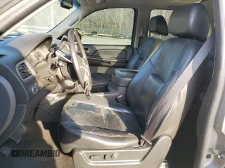 2008 GMC Yukon Denali z VIN 1GKFK63828J227662, wystawiony jako Copart lot #49750375 z przebiegiem 21 720 mil mil oraz Szkody całkowita. Historia ofert i sprzedaży dostępna na DreamBid. Obrazek 7.
