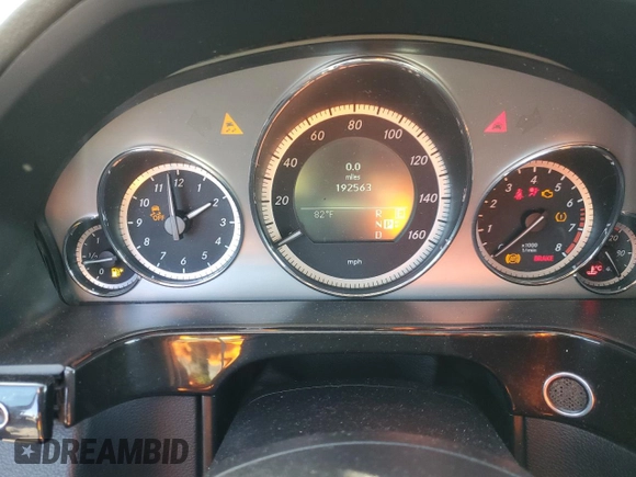 2011 Mercedes-Benz E 550 Luxury with VIN WDDHF7CBXBA307881, listed as a Copart auction lot 84961394 with 192,563 mi miles and Salvage Title. Bid and sale history available at DreamBid. Image 9.