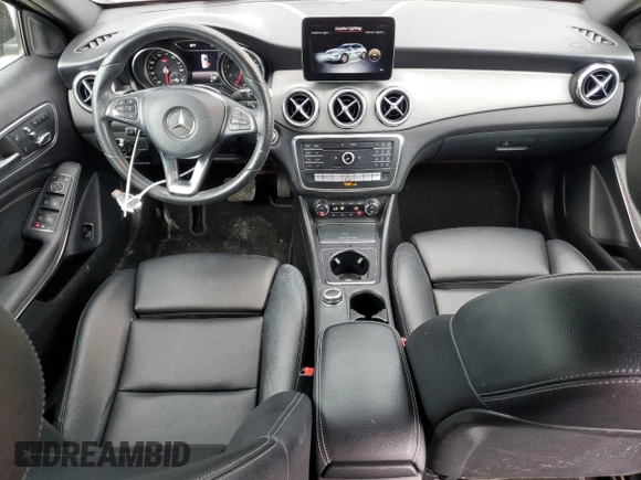 2019 Mercedes-Benz GLA 250 z VIN WDCTG4EB5KJ548982, wystawiony jako Copart lot #55470805 z przebiegiem 67 665 mil mil oraz Szkoda całkowita • Salvage title. Historia ofert i sprzedaży dostępna na DreamBid. Obrazek 8.