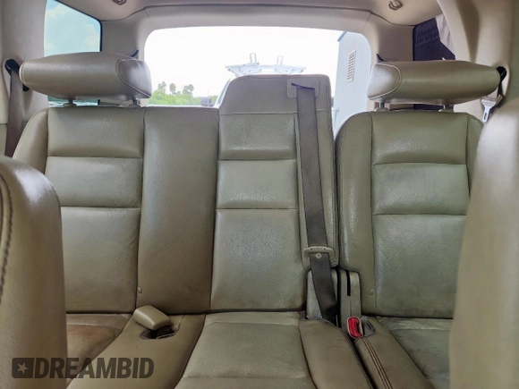 2010 Ford Explorer XLT with VIN 1FMEU6DE4AUA03606, listed as a Copart auction lot 59323435 with 237,610 mi miles and Clean title. Bid and sale history available at DreamBid. Image 10.