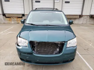 2009 Chrysler Town & Country Touring with VIN 2A8HR541X9R536460, listed as a Copart auction lot 52554635 with 109,744 mi miles and Salvage Title. Bid and sale history available at DreamBid. Image 5.