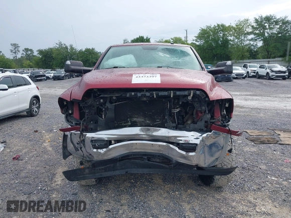 2014 Ram 2500 Tradesman z VIN 3C6UR5CL9EG187100, wystawiony jako IAAI lot #42373397 z przebiegiem 214 720 mil mil oraz . Historia ofert i sprzedaży dostępna na DreamBid. Obrazek 13.