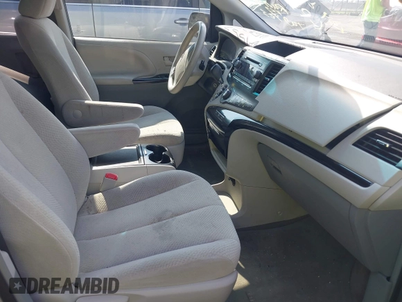 2013 Toyota Sienna LE AAS with VIN 5TDKK3DC2DS389557, listed as a IAAI auction lot 42589108 with 205,115 mi miles and . Bid and sale history available at DreamBid. Image 5.