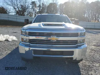 2017 Chevrolet Silverado 3500HD Work Truck with VIN 1GC4KYCY7HF141670, listed as a Copart auction lot 82286874 with 202,697 mi miles and Salvage Title. Bid and sale history available at DreamBid. Image 5.