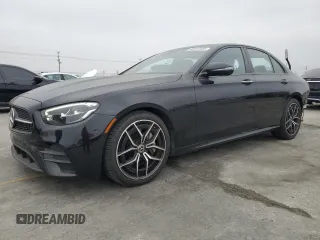 2022 Mercedes-Benz E 350 with VIN W1KZF8DBXNB081638, listed as a Copart auction lot 60914405 with 14,333 mi miles and Salvage title. Bid and sale history available at DreamBid. Image 1.