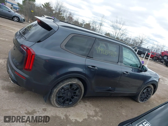 2022 Kia Telluride EX with VIN 5XYP3DHC6NG218702, listed as a IAAI auction lot 41900380 with 46,876 mi miles and . Bid and sale history available at carsss.com. Image 13.