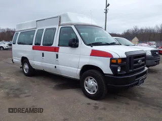 2008 Ford Econoline Cargo Commercial with VIN 1FTNS24W68DA45250, listed as a IAAI auction lot 41710309 with 240,564 mi miles and . Bid and sale history available at carsss.com. Image 1.