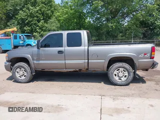 2007 GMC Sierra 2500HD SLE1 z VIN 1GTHK29D77E161912, wystawiony jako IAAI lot #42474576 z przebiegiem Nie podano mil oraz . Historia ofert i sprzedaży dostępna na DreamBid. Obrazek 14.