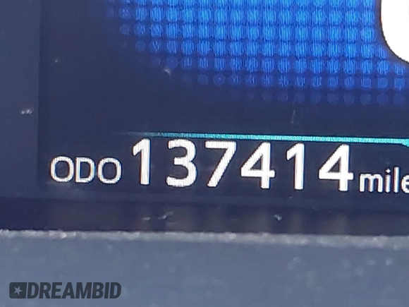 2017 Toyota Prius Plus z VIN JTDKARFP7H3054274, wystawiony jako IAAI lot #41895306 z przebiegiem 137 414 mil mil oraz . Historia ofert i sprzedaży dostępna na DreamBid. Obrazek 16.