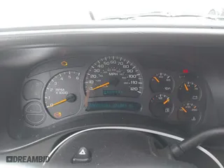 2003 Chevrolet Silverado 1500 LS with VIN 2GCEC19V331345047, listed as a IAAI auction lot 41464352 with 276,043 mi miles. Bid and sale history available at carsss.com. Image 7.