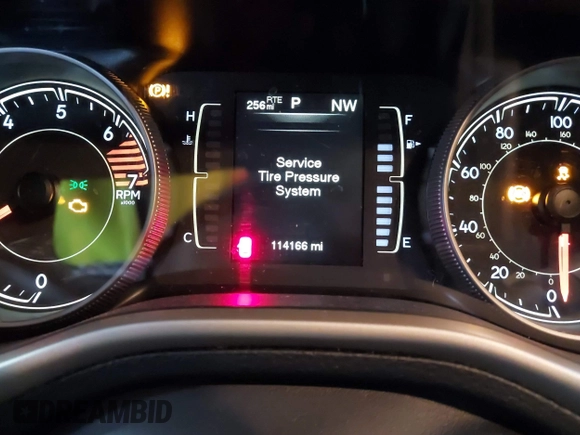 2017 Jeep Cherokee Latitude with VIN 1C4PJMCB1HW536996, listed as a IAAI auction lot 41497354 with 114,166 mi miles and . Bid and sale history available at DreamBid. Image 15.