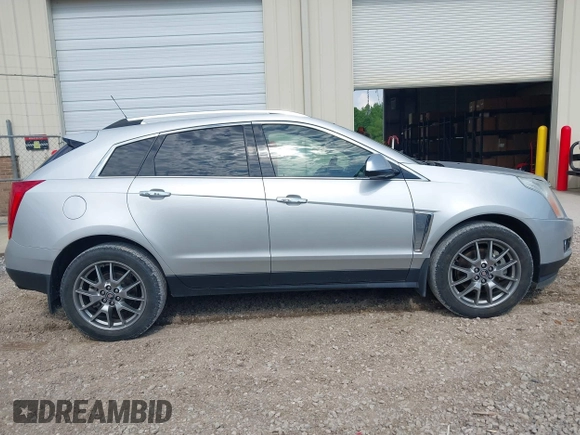 2015 Cadillac SRX Premium Collection with VIN 3GYFNDE36FS610650, listed as a IAAI auction lot 42286525 with 79,412 mi miles and . Bid and sale history available at DreamBid. Image 13.