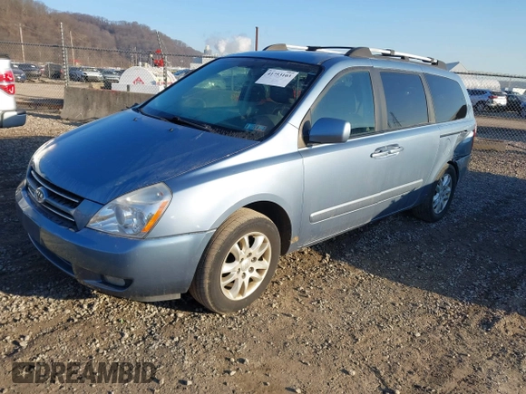 2007 Kia Sedona LX with VIN KNDMB233676112774, listed as a IAAI auction lot 41753103 with 131,309 mi miles. Bid and sale history available at carsss.com. Image 2.