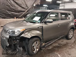 2016 Kia Soul with VIN KNDJN2A25G7358844, listed as a IAAI auction lot 41370917 with 99,498 mi miles. Bid and sale history available at carsss.com. Image 6.
