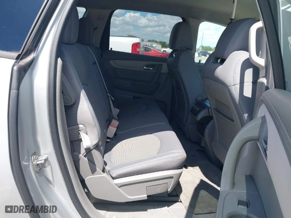 2015 Chevrolet Traverse LS with VIN 1GNKRFED8FJ336647, listed as a IAAI auction lot 41888467 with 108,458 mi miles. Bid and sale history available at carsss.com. Image 8.