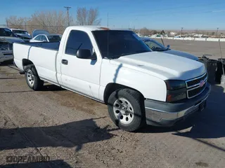 2006 Chevrolet Silverado 1500 Work Truck with VIN 3GCEC14X06G247064, listed as a IAAI auction lot 41655529 with 206,434 mi miles. Bid and sale history available at carsss.com. Image 1.