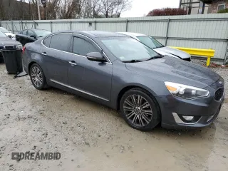 2016 Kia Cadenza Premium with VIN KNALN4D76G5211243, listed as a Copart auction lot 81663394 with 123,177 mi miles and Salvage Title. Bid and sale history available at carsss.com. Image 4.