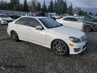 2013 Mercedes-Benz C 350 Sport with VIN WDDGF5HBXDR270246, listed as a Copart auction lot 88063595 with 137,048 mi miles and Salvage Title. Bid and sale history available at DreamBid. Image 4.
