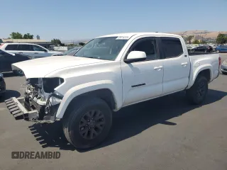 2020 Toyota Tacoma SR5 z VIN 3TMAZ5CN0LM123636, wystawiony jako Copart lot #59914225 z przebiegiem 86 610 mil mil oraz Szkoda całkowita • Salvage title. Historia ofert i sprzedaży dostępna na DreamBid. Obrazek 1.