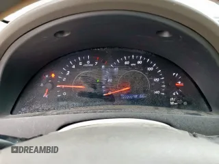 2010 Toyota Camry z VIN 4T1BF3EK4AU112728, wystawiony jako Copart lot #54740835 z przebiegiem 133 340 mil mil oraz Szkoda całkowita • Salvage title. Historia ofert i sprzedaży dostępna na DreamBid. Obrazek 9.