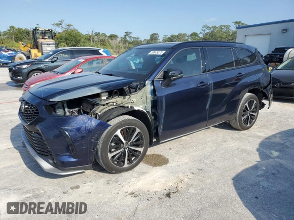 2022 Toyota Highlander XSE with VIN 5TDLZRAH5NS133434, listed as a Copart auction lot 53945075 with 47,634 mi miles and Salvage title. Bid and sale history available at DreamBid. Image 1.