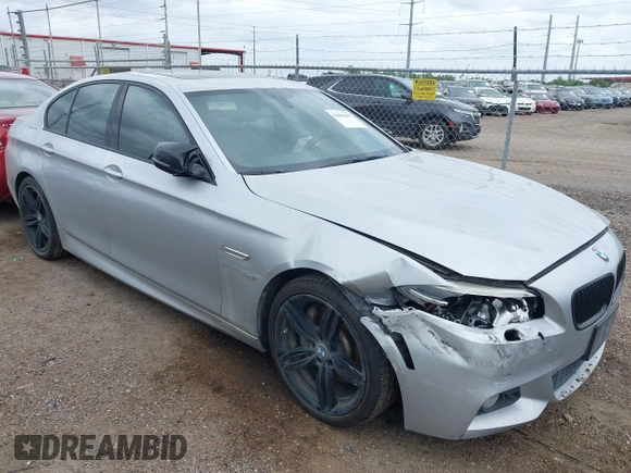2014 BMW 5 Series 535i z VIN WBA5B1C5XED917358, wystawiony jako IAAI lot #42082611 z przebiegiem 129 199 mil mil oraz . Historia ofert i sprzedaży dostępna na DreamBid. Obrazek 1.