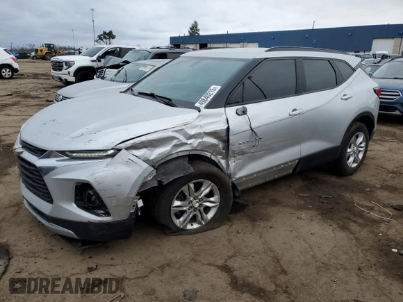 2020 Chevrolet Blazer LT z VIN 3GNKBCRS3LS698990, wystawiony jako Copart lot #49840215 z przebiegiem 81 144 mil mil oraz Szkoda całkowita • Salvage title. Historia ofert i sprzedaży dostępna na DreamBid. Obrazek 1.