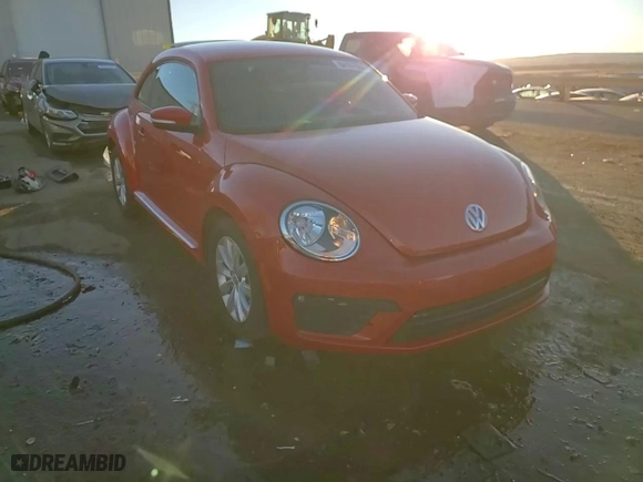 2019 Volkswagen Beetle S with VIN 3VWFD7AT9KM712147, listed as a Copart auction lot 84101684 with 13,300 mi miles and Salvage Title. Bid and sale history available at carsss.com. Image 14.