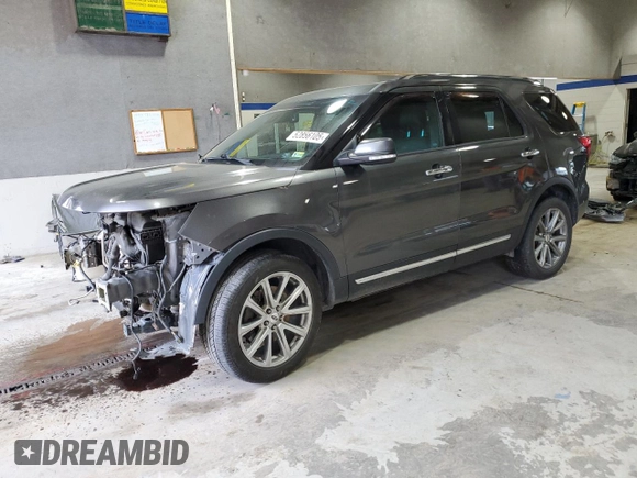 2016 Ford Explorer Limited with VIN 1FM5K8F88GGB16121, listed as a Copart auction lot 52856105 with 156,785 mi miles and Salvage Title. Bid and sale history available at carsss.com. Image 1.