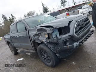 2017 Toyota Tacoma SR5 with VIN 3TMAZ5CN5HM038170, listed as a IAAI auction lot 41588399 with 152,469 mi miles. Bid and sale history available at carsss.com. Image 13.