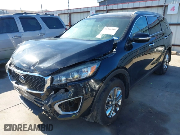 2018 Kia Sorento LX with VIN 5XYPG4A39JG342455, listed as a IAAI auction lot 41366386 with 131,033 mi miles. Bid and sale history available at carsss.com. Image 21.