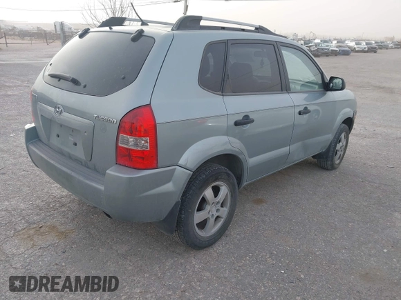 2007 Hyundai Tucson GLS with VIN KM8JM12B37U587239, listed as a IAAI auction lot 41787475 with 215,772 mi miles. Bid and sale history available at carsss.com. Image 4.
