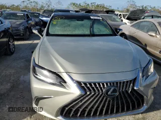 2022 Lexus ES with VIN 58AFZ1B19NU139270, listed as a Copart auction lot 76673754 with 0 mi miles and Non Repairable. Bid and sale history available at carsss.com. Image 5.